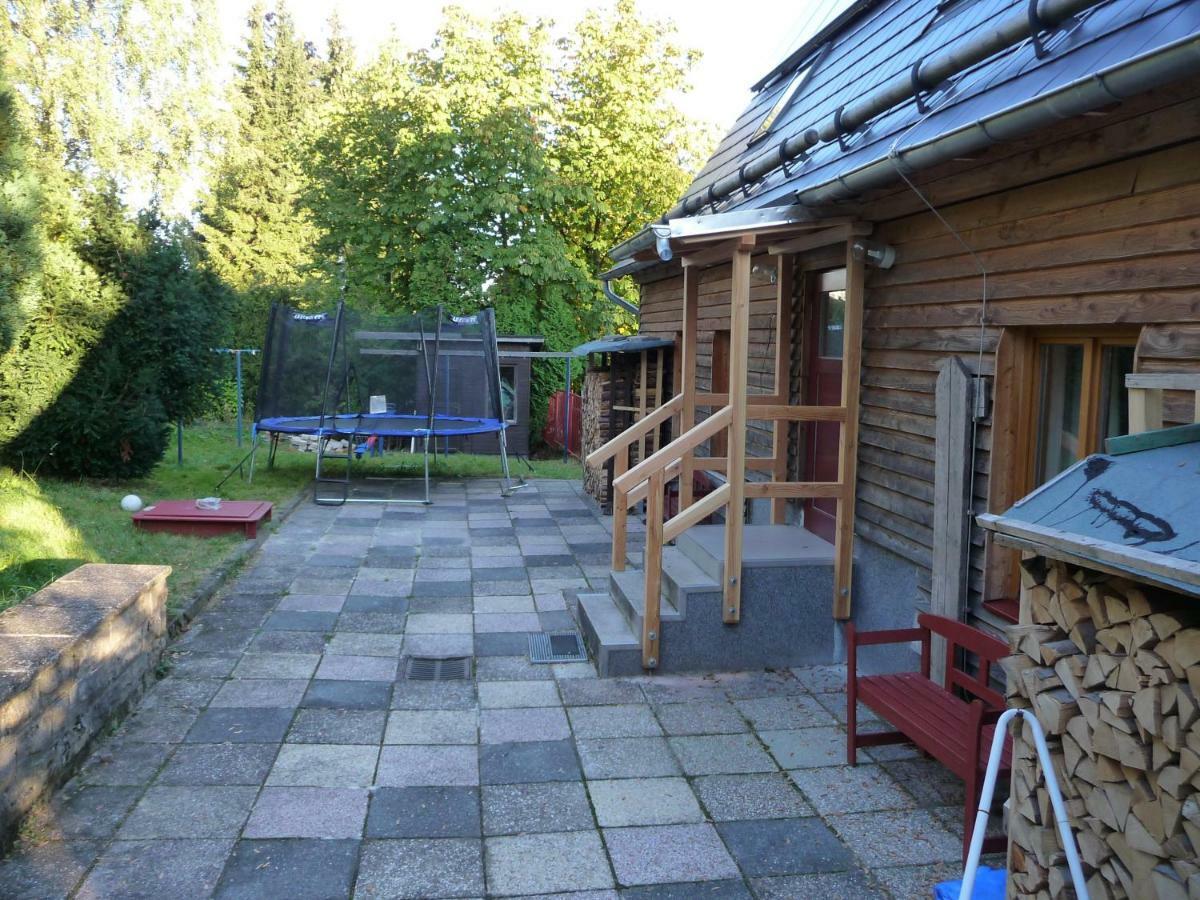 Haus Bergwiese - Fuer Naturfreunde, Familien, Wanderer Gehlberg Bagian luar foto